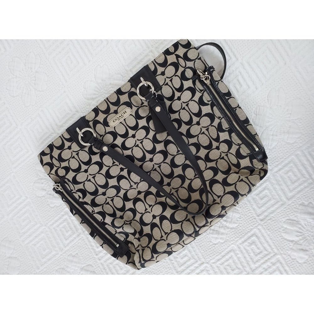 Coach C-Pattern Shoulder Bag - Picture 3 of 4